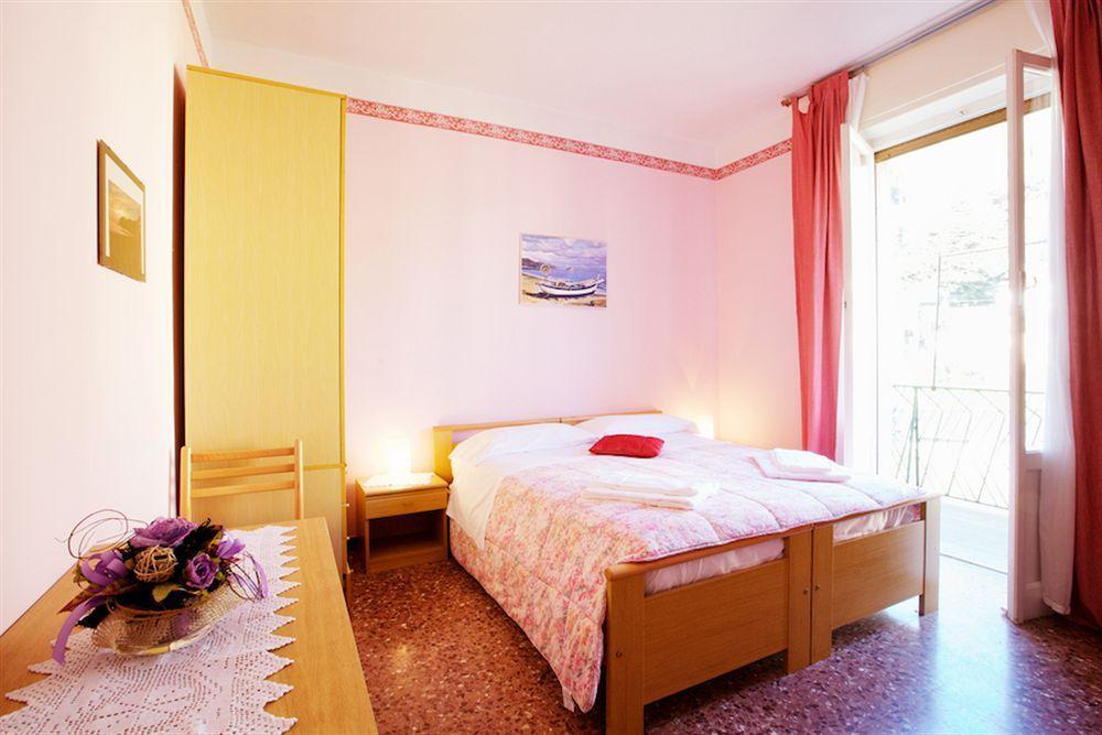 Bed & Breakfast La Perla Blu 3*